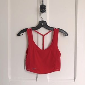 NIKE Dri-FIT City Ready Training Tank